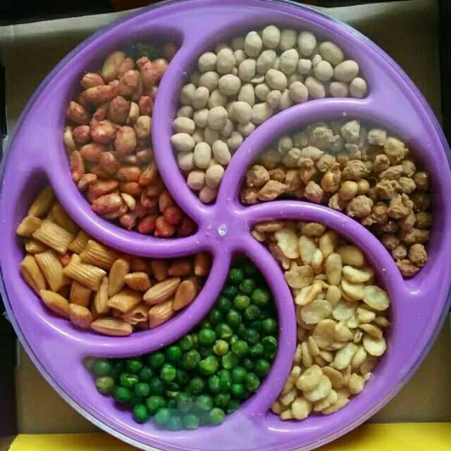 

Paket Kue Lebaran