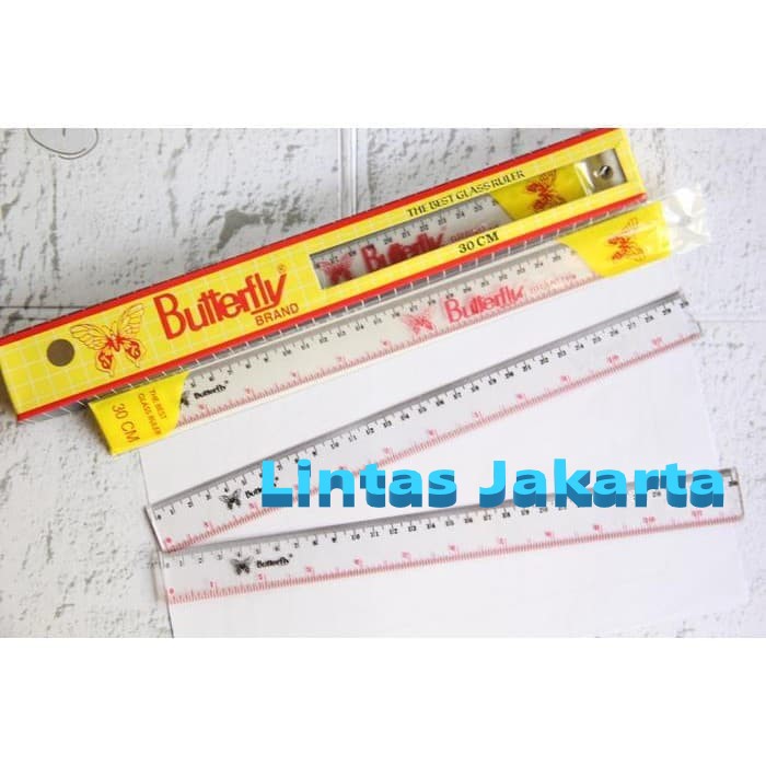 

Penggaris Plastik 30 cm merk Butterfly