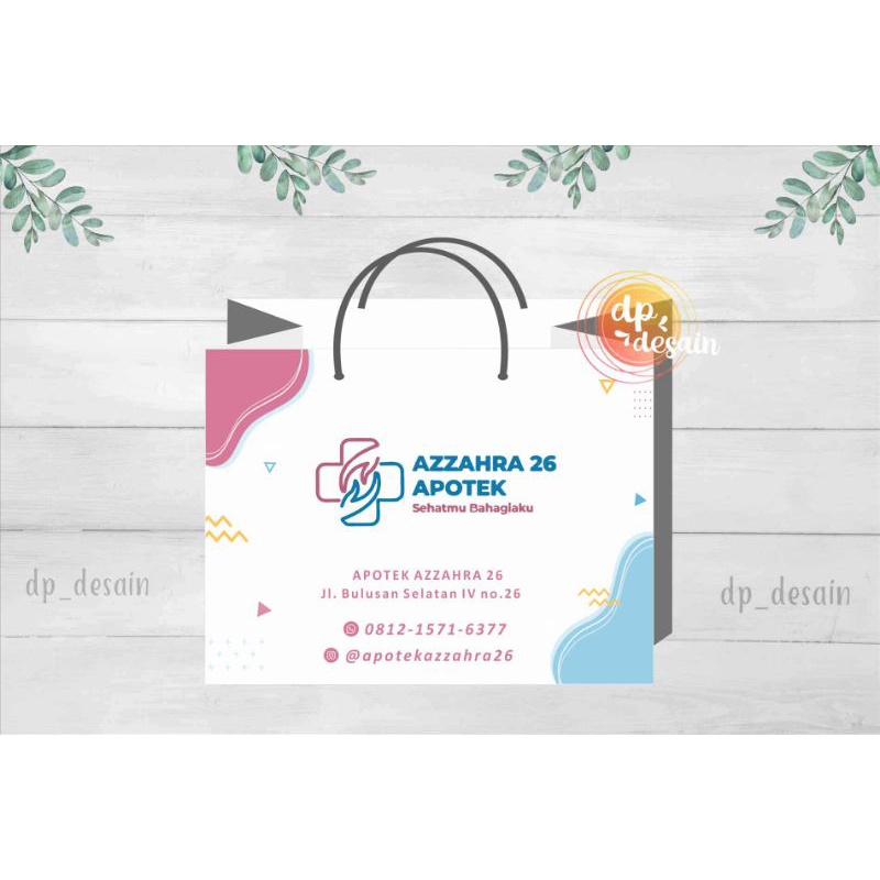 

Paperbag Large Logo apotek + Buku Cover