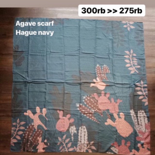 Kamiidea Agave scarf