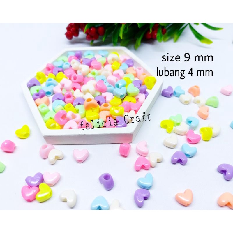 20gr. Manik love pastel lubang besar 10mm