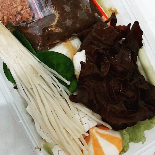 

Sukiyaki Kuah Tomyam