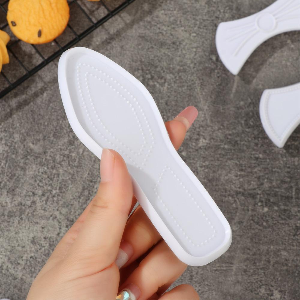 Populer 9pcs /Set Cetakan Fondant Kue Fashion Sepatu Hak Tinggi Alat Dekorasi Plastik