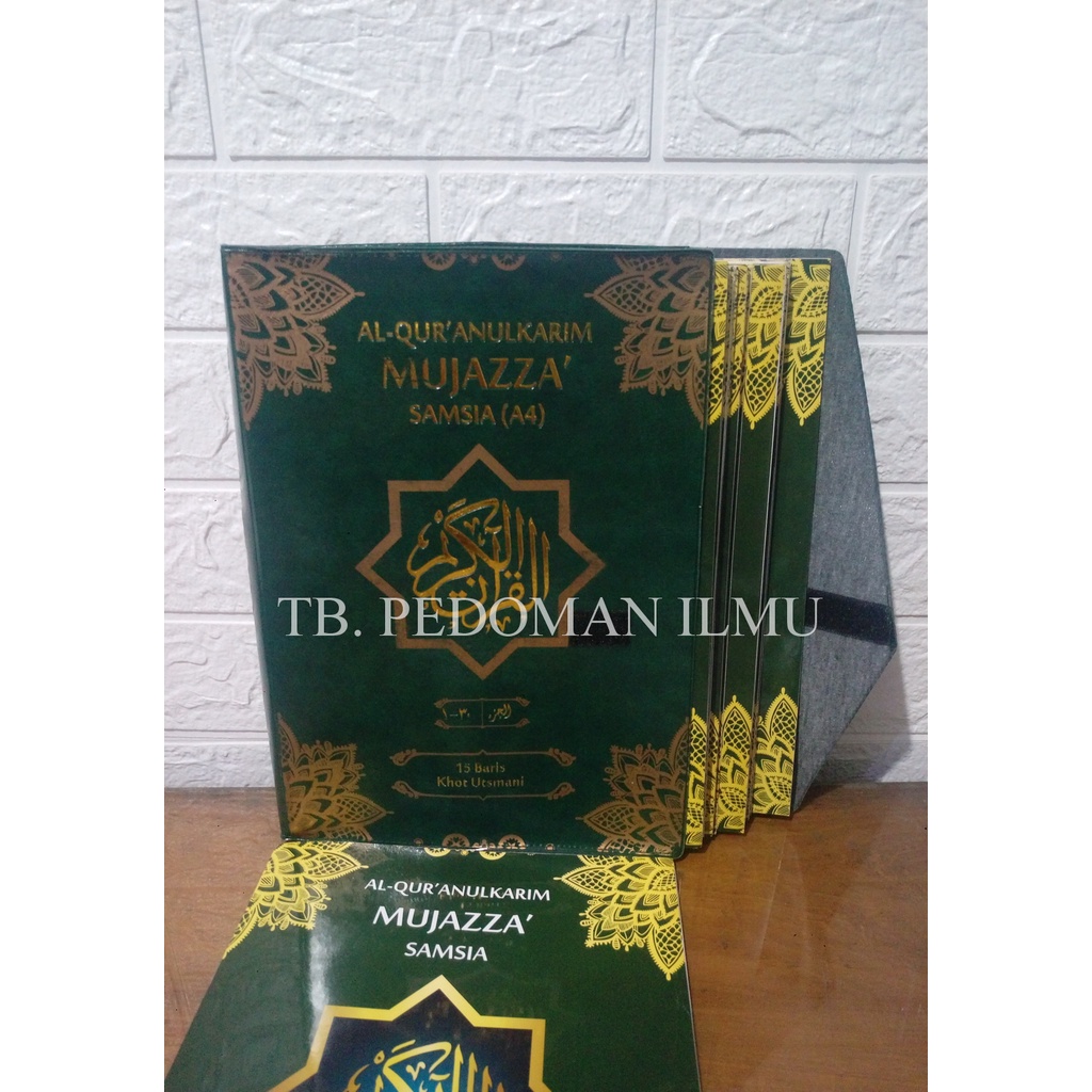 Mushaf Al Quran Mujazza Samsia A4 + Tas Kalep