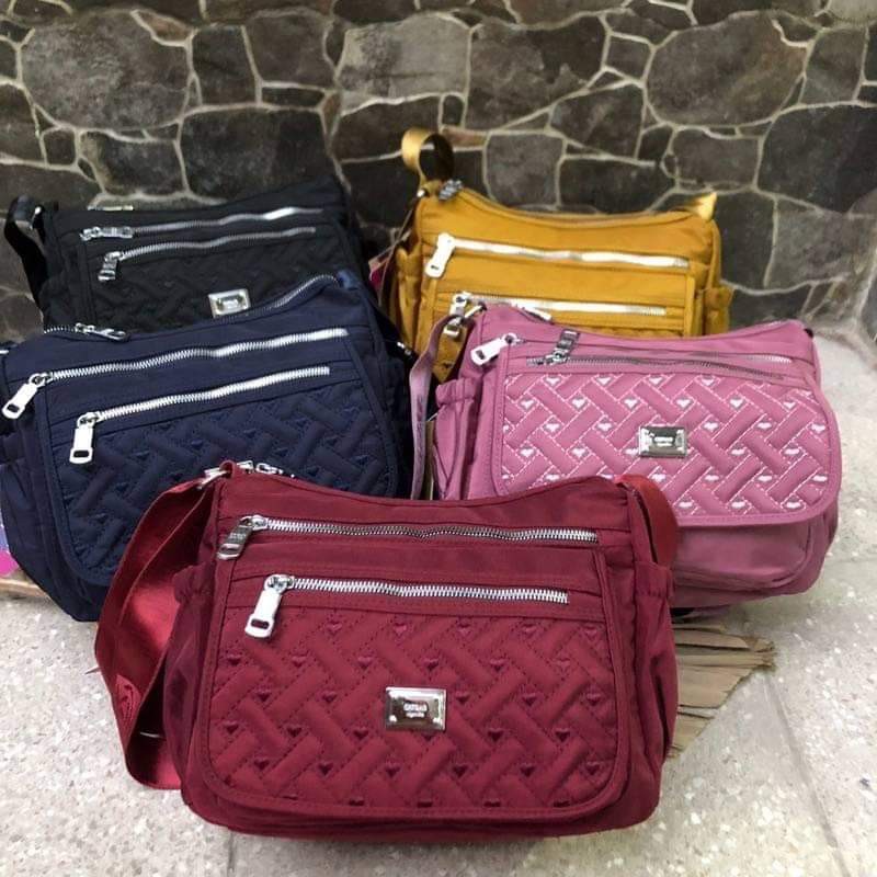 Tas selempang wanita Tas Chibao 192--22-30 Bahan kanvas Terbaru. Tas Chibao Best Seller Tas Wanita Terbaru Bisa bayar ditempat.!!!!