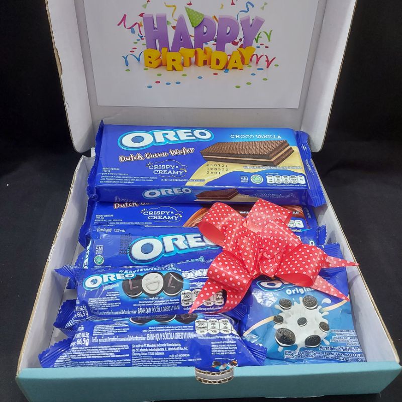 hampers snack kado cokelat bingkisan hadiah parcel coklat oreo wafer