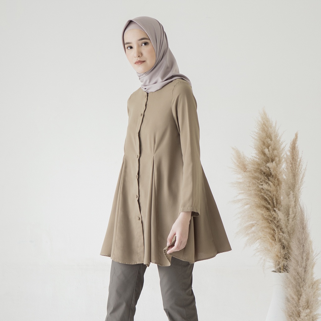 Wiyana by Aska Label - Basic Blouse Wanita Muslim Full Kancing warna Lilac, Navy, Taupe, Light Moss, Olive, Deep Cranberry