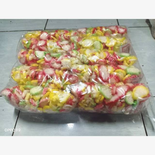 

Kerupuk pelangi