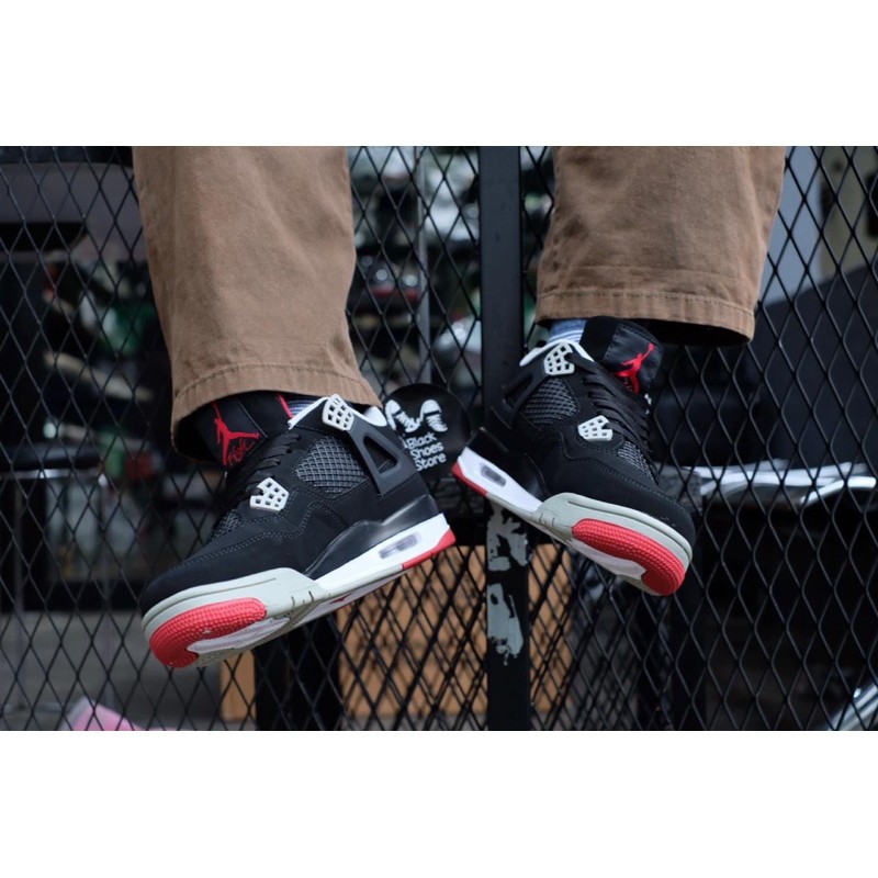 Sneakers NIKE AIR JORDAN RETRO 4 BRED Brand New In Box