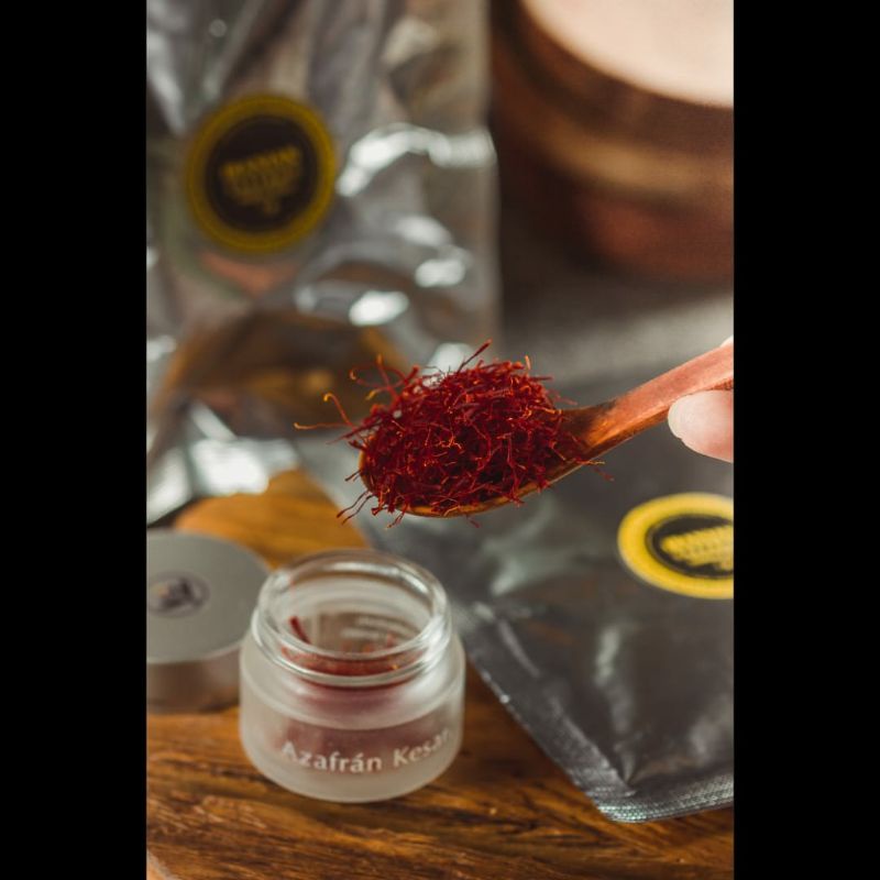 

Original Asli safron Saffron Super Negin Iran Grade A+ 1 Gram