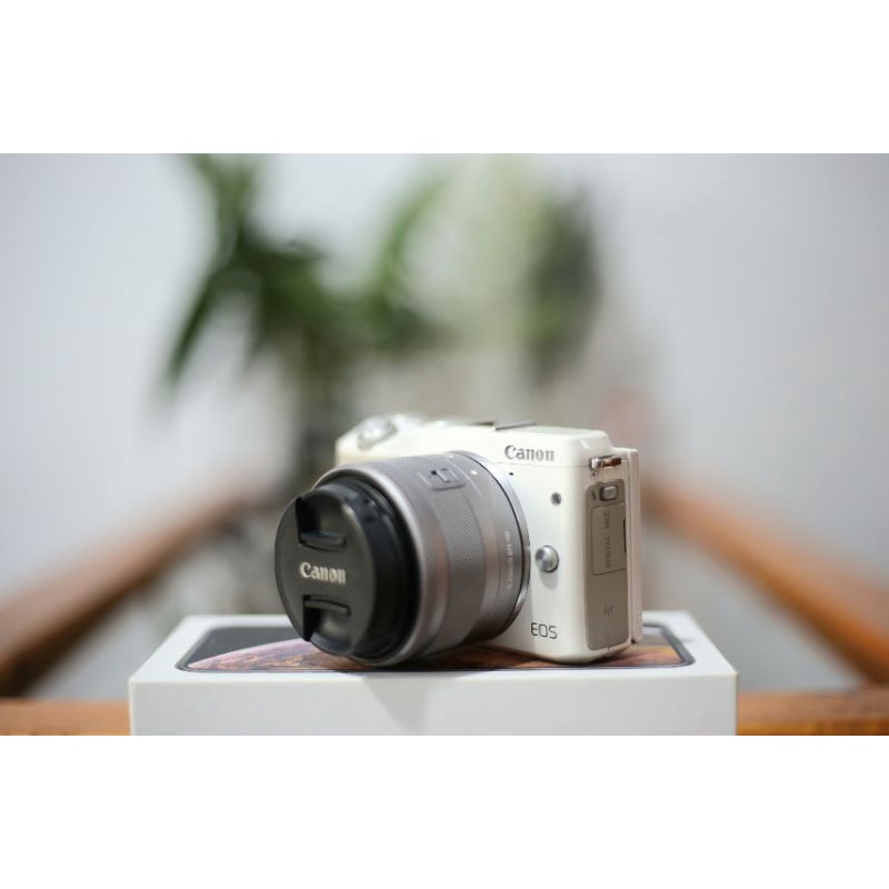 CANON EOS M3 FULLSET SEPERTI BARU-6