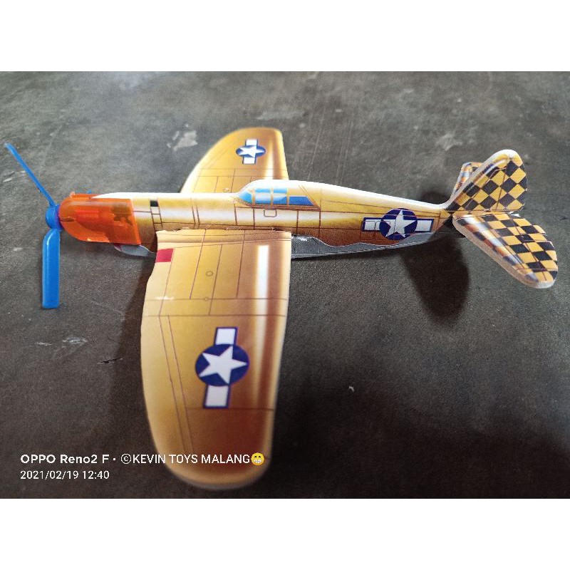 mainan anak edukasi pesawat terbang busa / mainan anak jadul pesawat terbang gabus