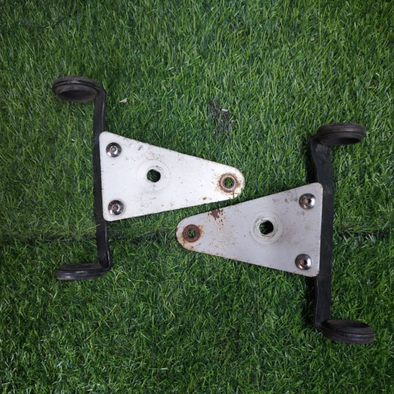 dudukan lampu kupingan lampu depan suzuki thunder 125 original