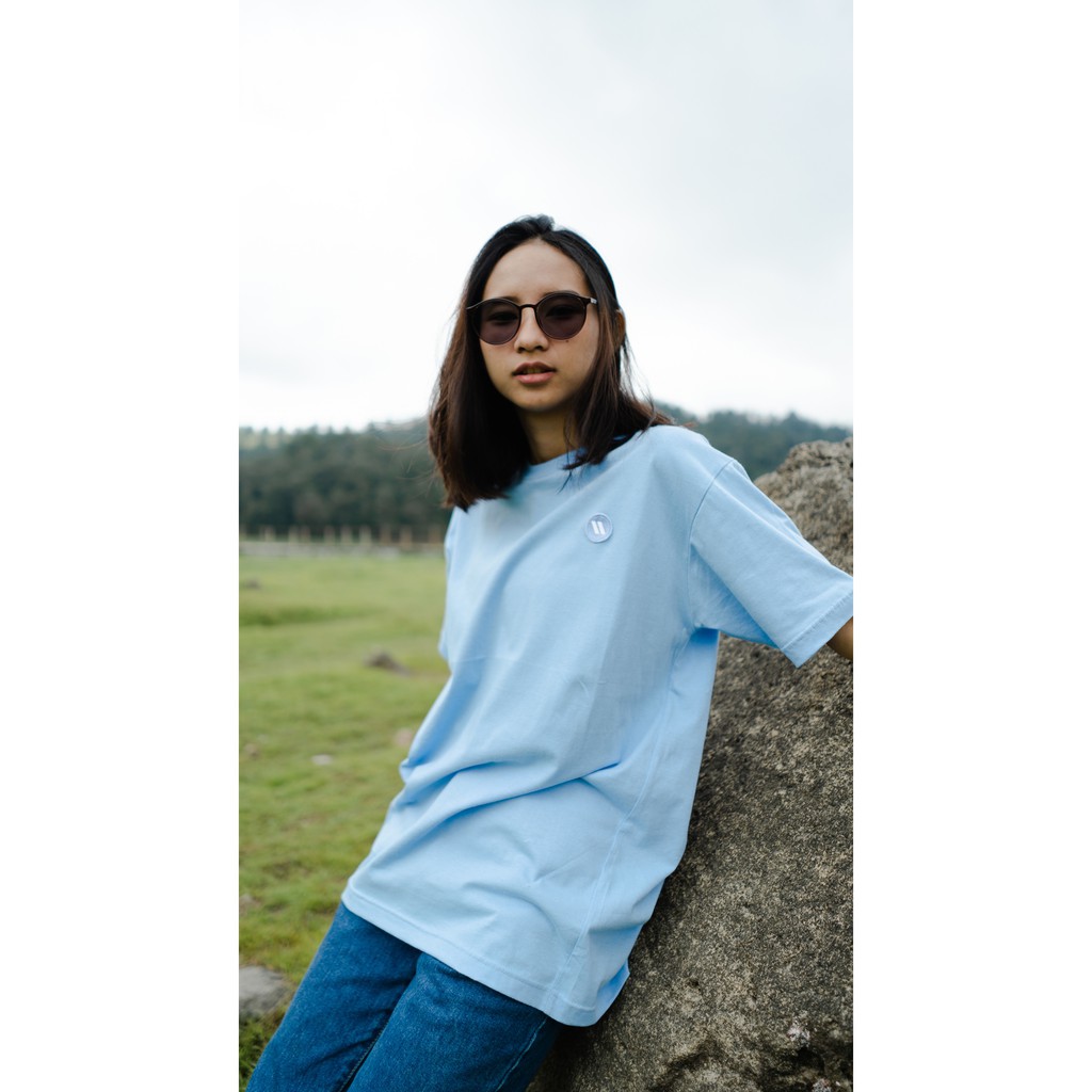 KAOS OVERSIZE UNISEX by MALVI // T-SHIRT OVERSIZE BABY BLUE