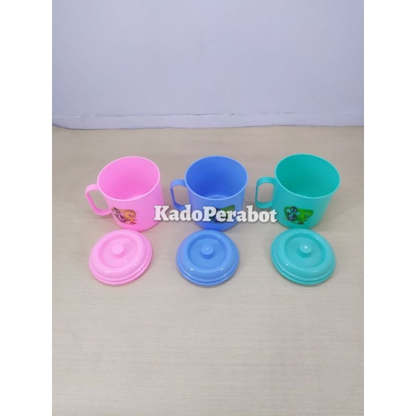 mug plastik murah - mug plastik tutup - mug plastik anak