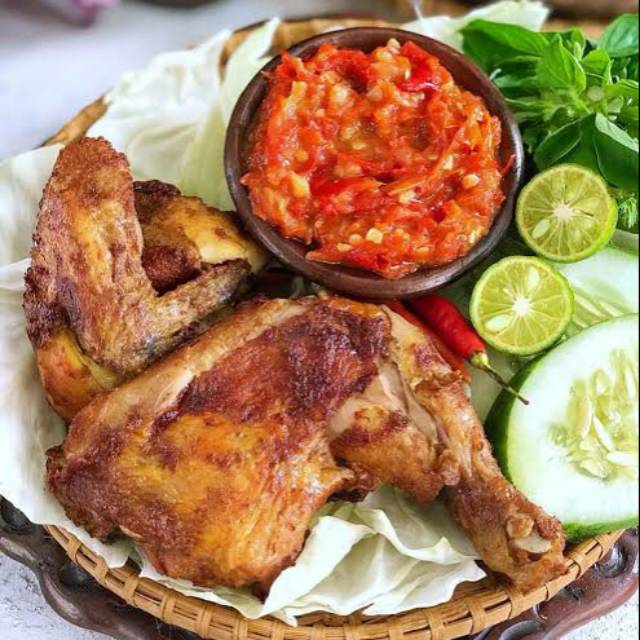 

Ayam goreng 1/2 ekor