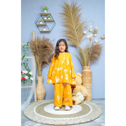 SETELAN WAKA-WAKA ANAK 1-th