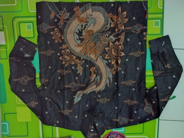 Kemeja Batik Cowok Batik Pria Hitam Manis Bswart