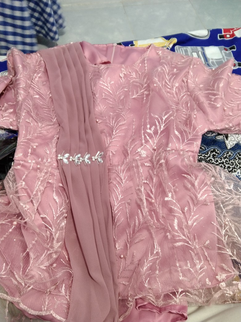 New Arrival | Nayaka Batik - Batik Couple Anjella Hauw Tulle Slendang Aplikasi Payet