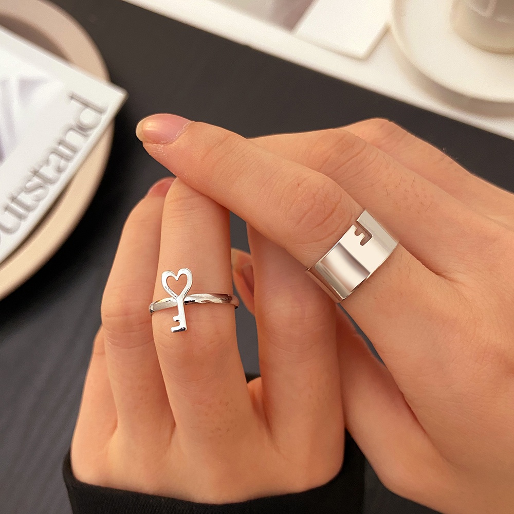 Fashion Couple Rings Key Letters Hollow Gold Silver Ring Set Women Finger Ring Simple Jewelry Accessories