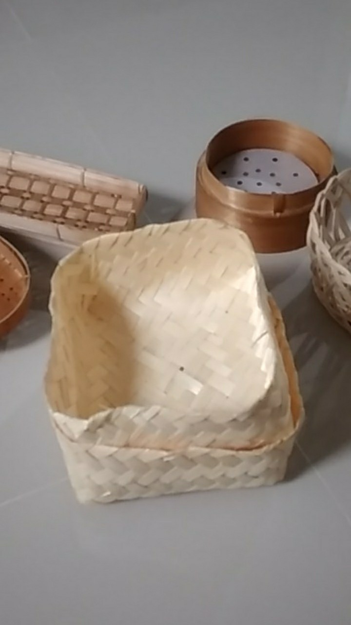 Besek Natural/ Blicing 15x15x7cm  Besek Anyaman Bambu Murah Besek Makanan Besek Bakul