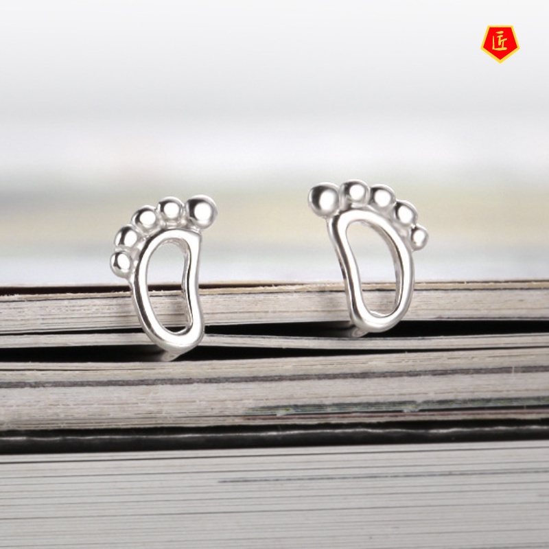 [Ready Stock]Women's Simple Silver Footprints Ear Studs