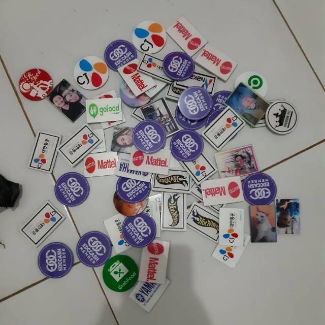 

Akrilik bolak balik kecil
