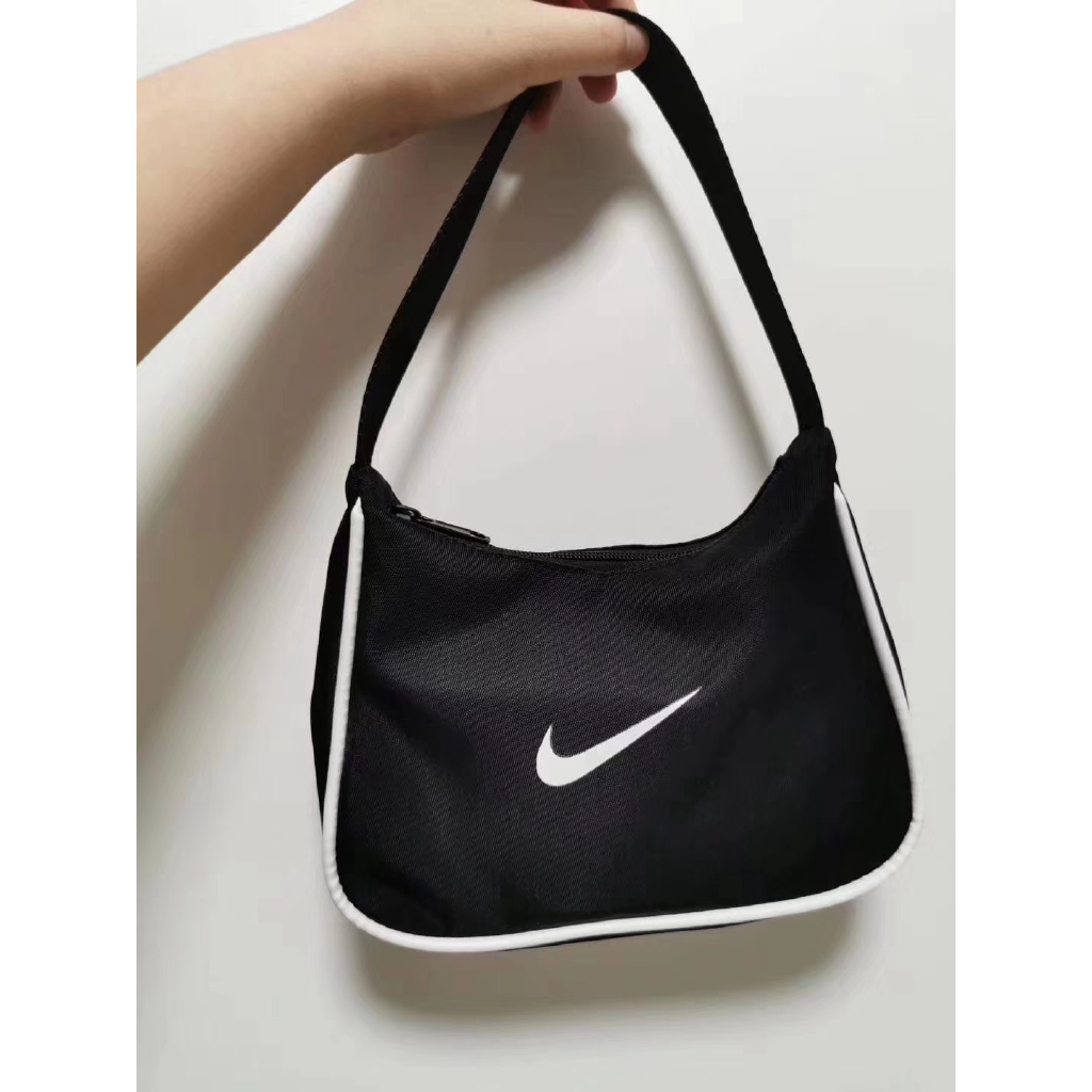 nike shoulder bags