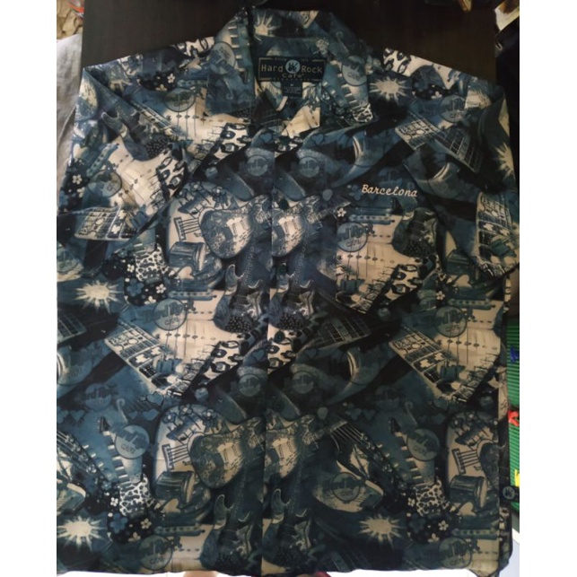 kemeja Hard Rock Cafe Barcelona