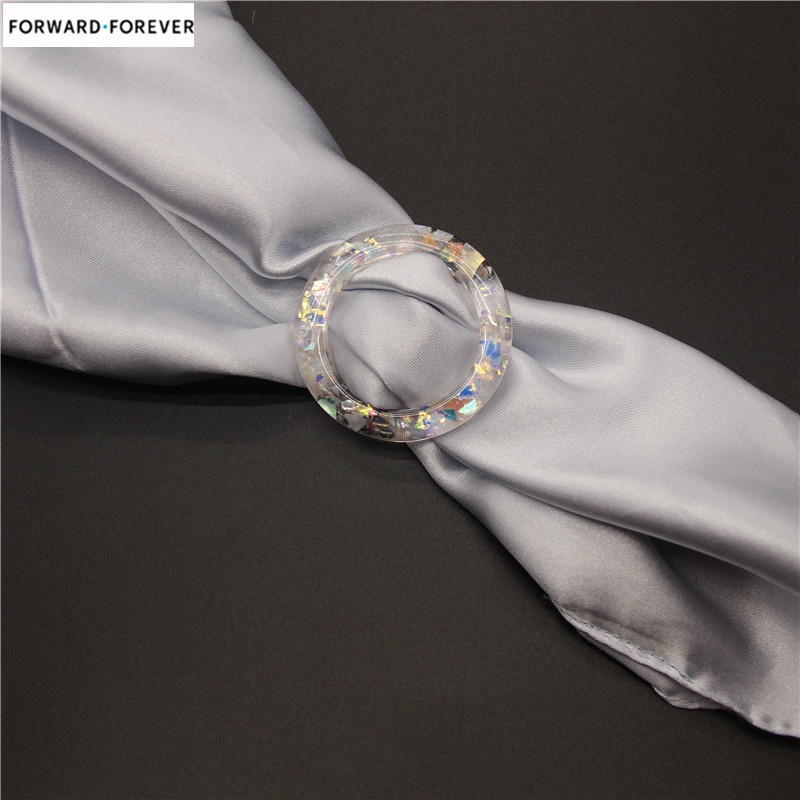 Simple and beautiful multifunctional sewing-free silk scarf buckle