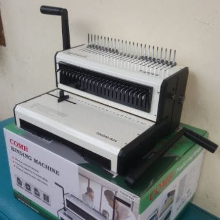 

Mesin Jilid Ring Plastik F4 Topas TD2040 B24 Folio Plastic Comb Binding Machine F4 Topas TD-2040 B24
