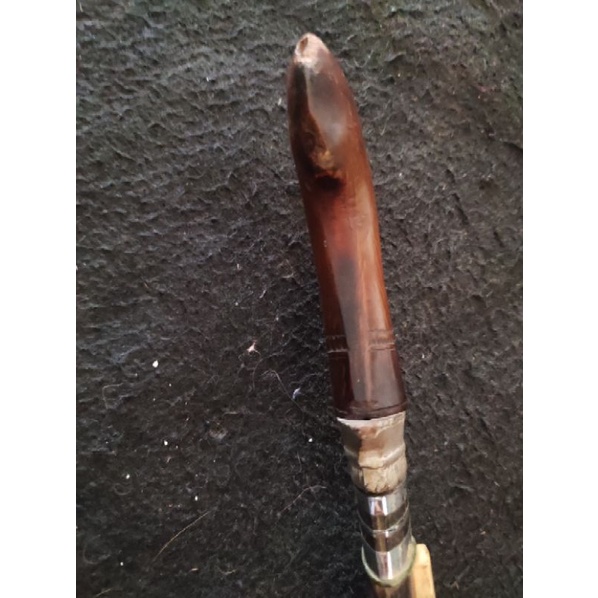pusaka golok sepuh handle tanduk bule pamor wilah malapah gedang pamor banyu mili ori sepuh tua kuno