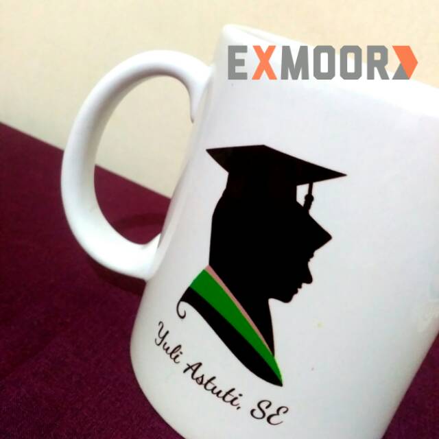 Kado Wisuda Hijab Mug Graduation Hijab