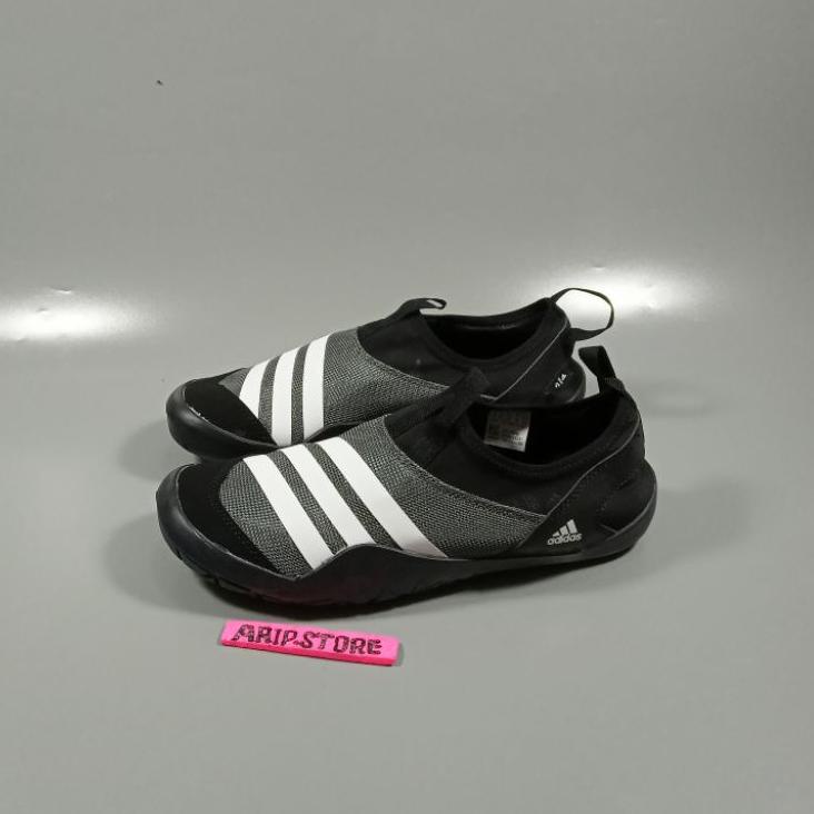 Sale Terbatas sepatu adidas jawpaw slip on Premium Original / jawpaw 2 Slip On Black Gold