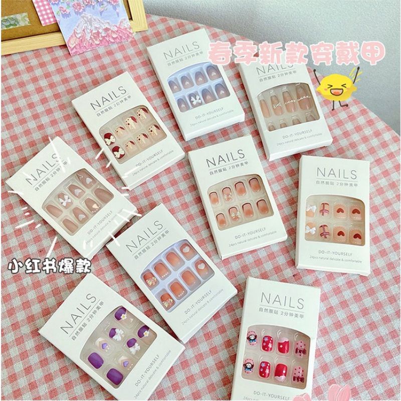 24Pcs Kuku Palsu Motif Kartun 24 Pcs Fake Nail Karakter Manicure Nail Stickers Wedding dan Lem.