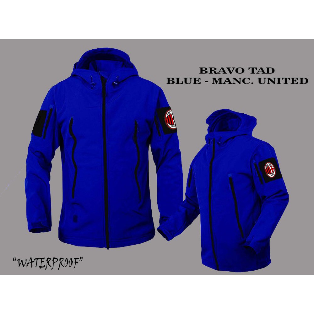 TERKEREN PROMO JAKET AC MILAN . JAKET BOLA AC MILAN Jaket Kekinian