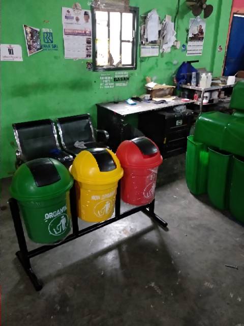 Tempat sampah/tong sampah  fiberglass 3 in 1 Bulat OPK