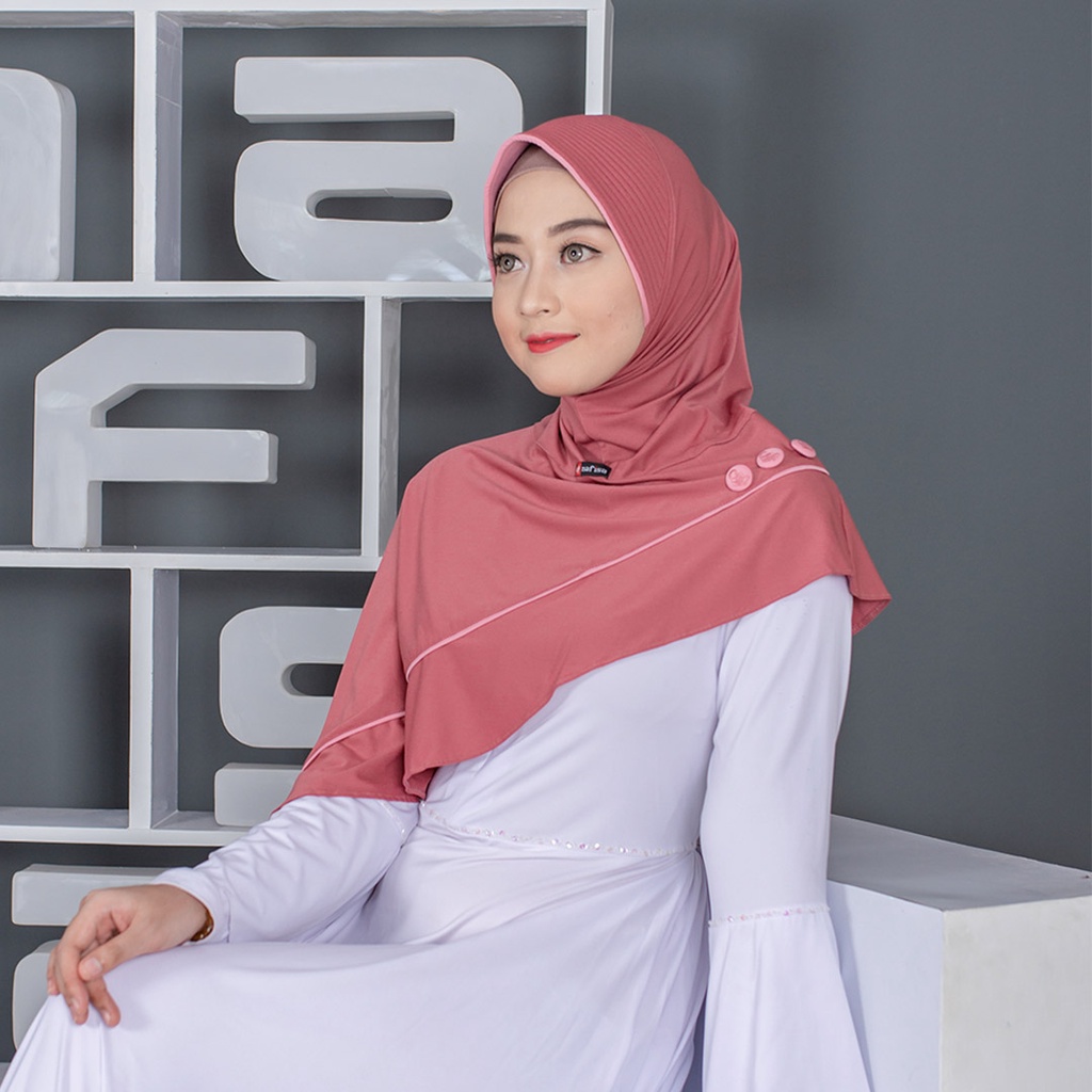Jilbab Instan Bergo Nafisa ADELIA | Hijab Instan Bergo Segitiga Samping Kerudung Premium Bergo PAD