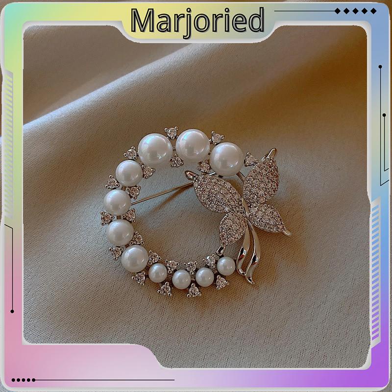 Candy Jewelry Fashion Korean Butterfly Brooches Gold Color Pearl Brooch Pins Rhinestone Breastpin for Women-MJD