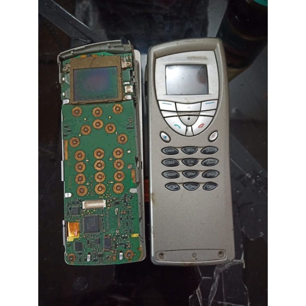 Nokia 9210 bahan