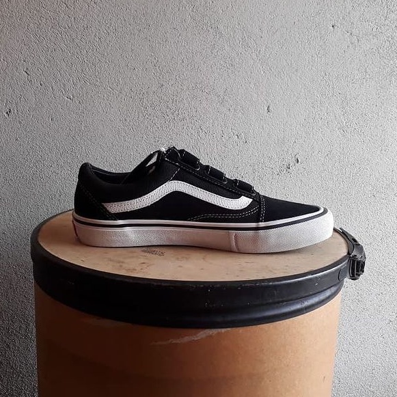 Sepatu VANS Old Skool Velcro PRO Black White - Original 100% BNIB