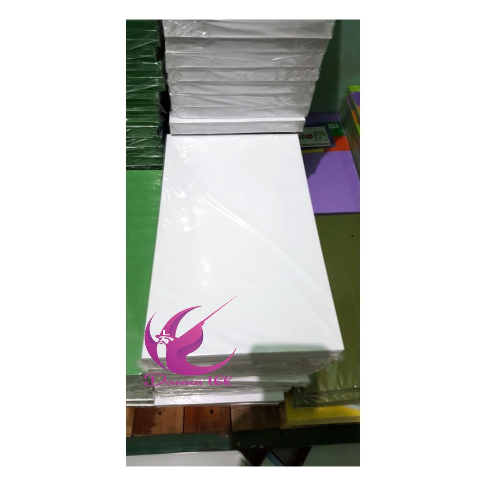 

Kertas BC Brief Card Manila 200gsm Warna Putih Ukuran A2 Plus 43X61 CM