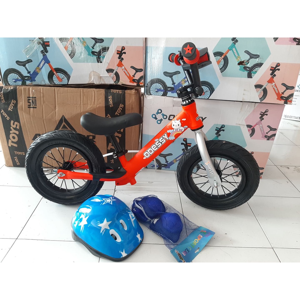 Sepeda Keseimbangan / Balance Bike / Push Bike/ Pushbike  Tanpa Pedal ODESSY ALLOY FREE HELM