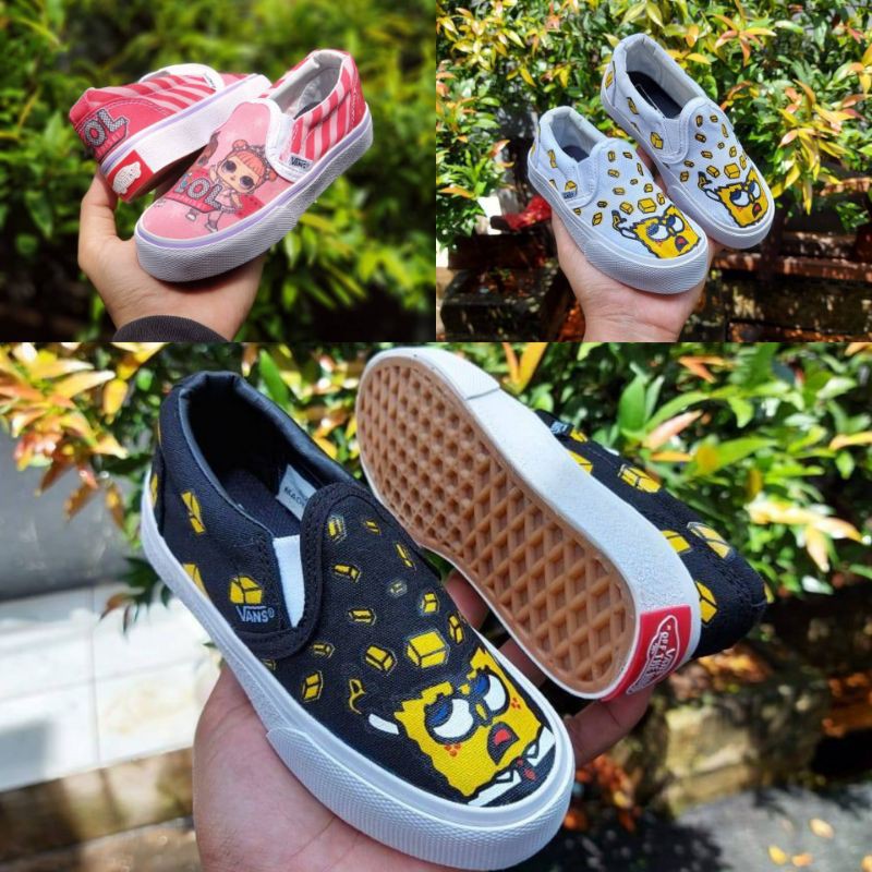 Sepatu Anak Murah Vans slip on motif