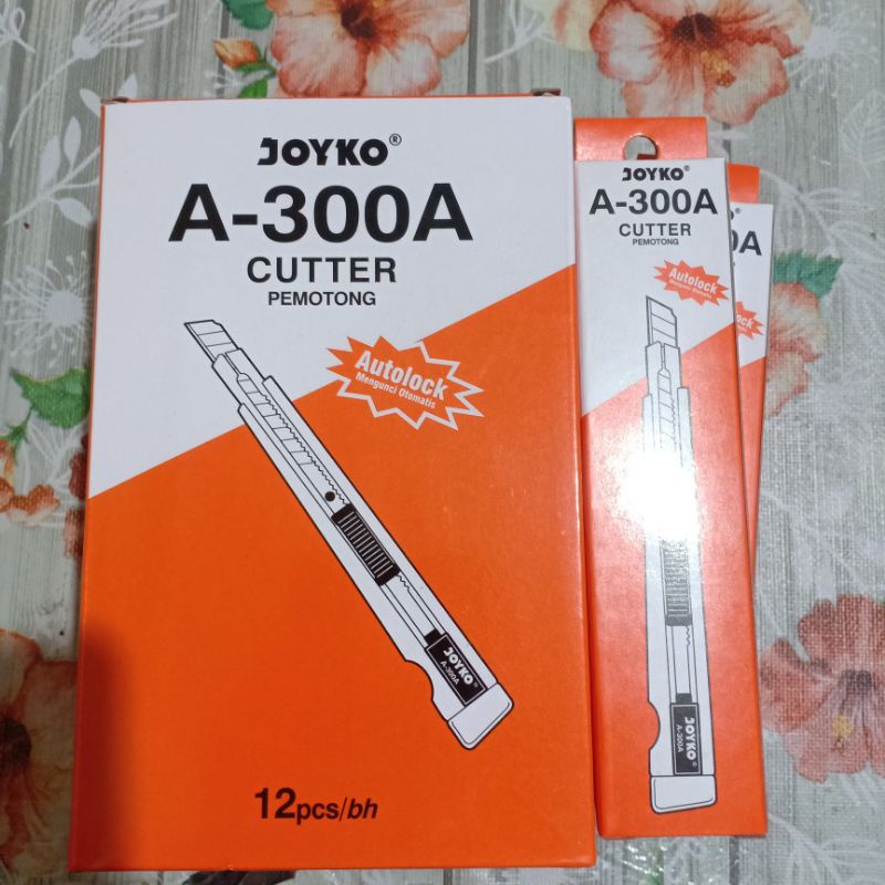 

Cutter Kecil A-300 JOYKO / Kater Kertas Joyko
