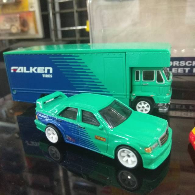 Hot wheels MERCEDES BENZ 190E EVO FALKEN dari HOTWHEELS TEAM TRANSPORT bukan datsun civic Nissan