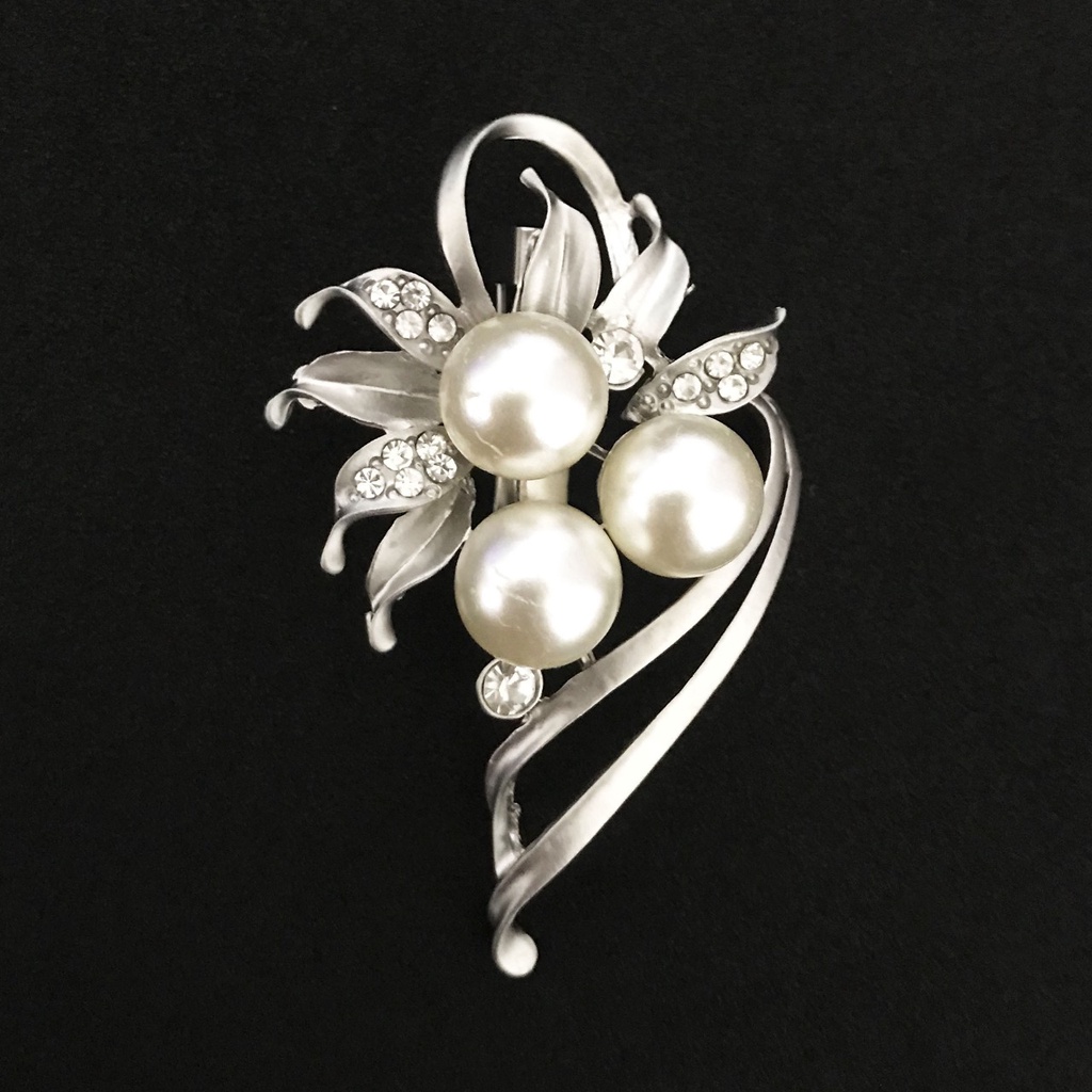 BROS DADA TERBARU  /AKSESORIS HIJAB kekiniaan kode 0124 0125 0126 0042 //bros hijab//bros blezer/bros kebaya-0126 SILVER PUTIH