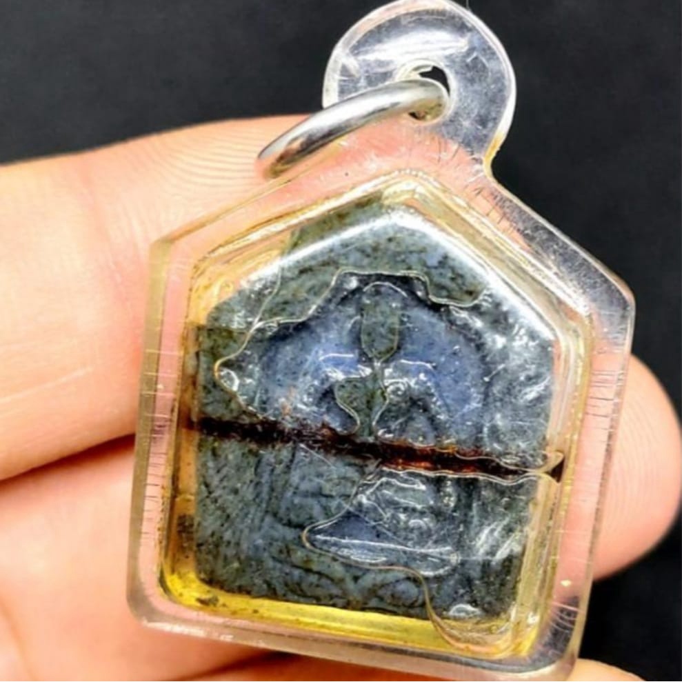 Heart Breaker, Ajahn O