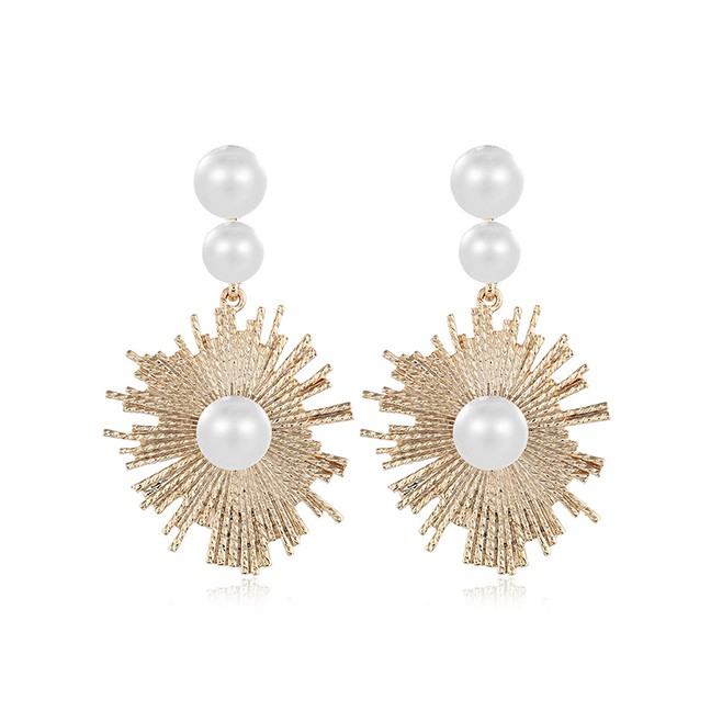 LRC Anting Tusuk Fashion Gold Sun Inlaid Pearl Stud Earrings F49300