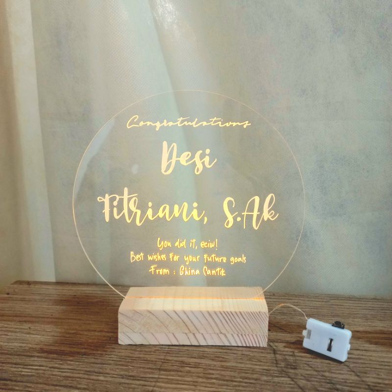 (LAMPU) KAYU PENYANGGA AKRILIK / STAND KAYU AKRILIK / KAYU TATAKAN AKRILIK CUSTOM / PENYANGGA KAYU A